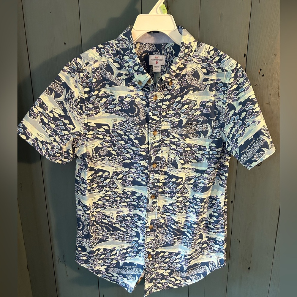 Vineyard Vines Blue and White Casual Button Down Shirt | Boys Size Medium